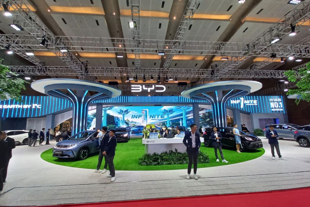 Booth BYD Di GIIAS 2026. Foto : Kompas.com