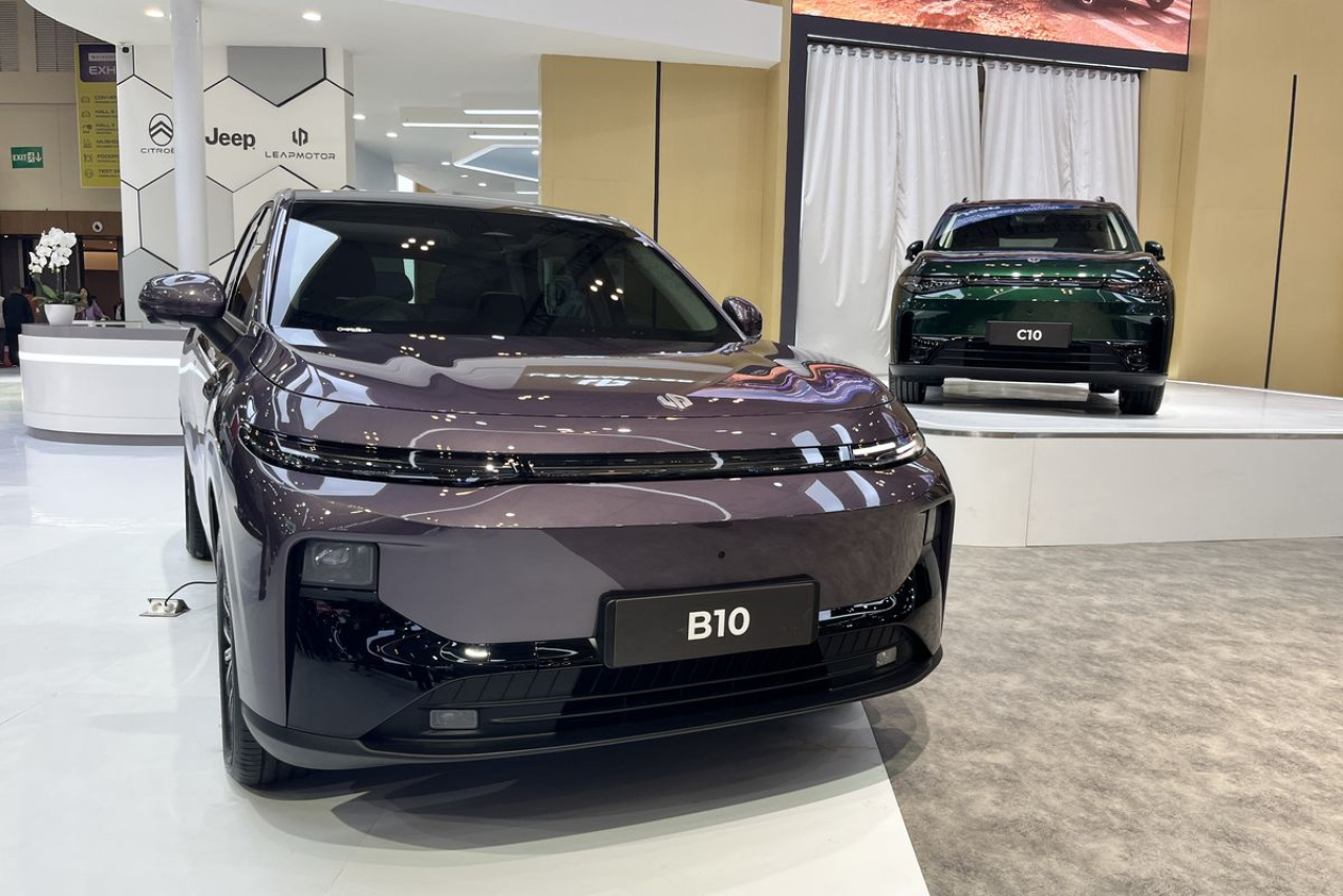 Leapmotor debut di GIIAS 2026 dengan B10 dan C10. Harga spesial Rp449 juta & Rp598 juta untuk 500 pemesan pertama. Foto: Kompas Otomotif