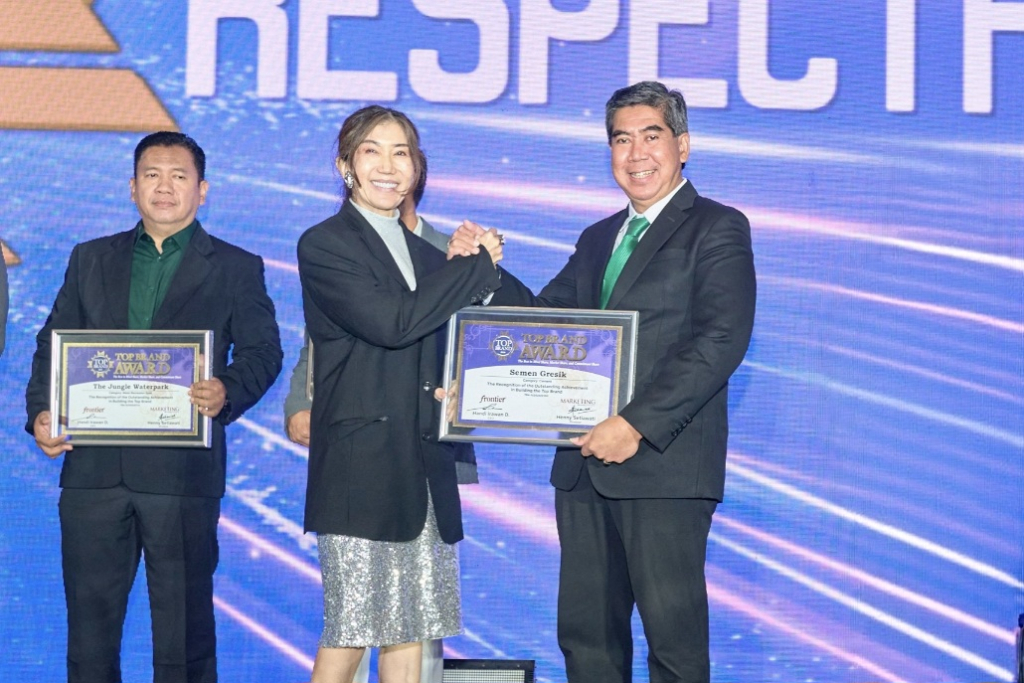 Semen Gresik meraih Top Brand Award 2026 untuk kategori semen
