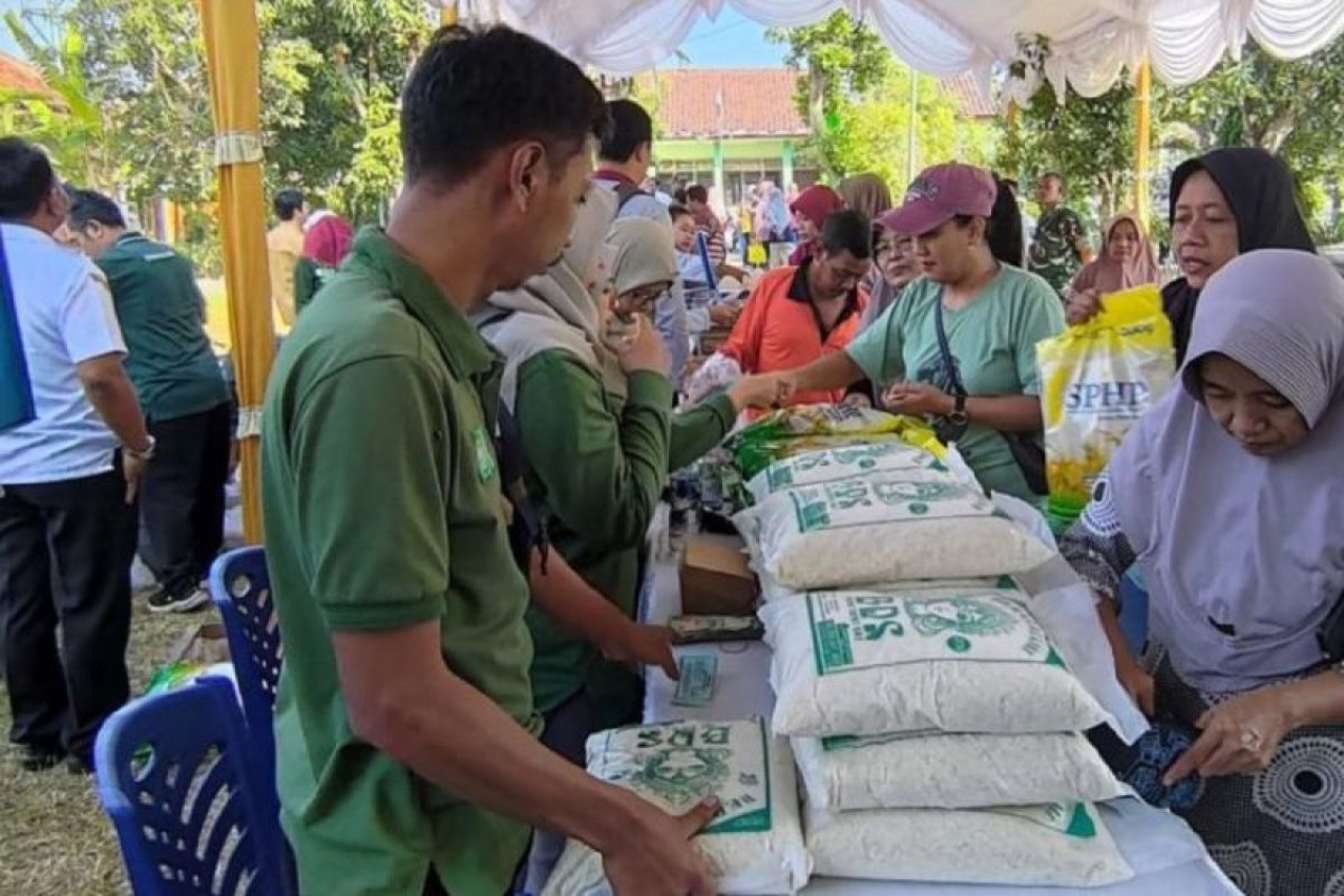 Perkuat Daya Beli Masyarakat, Disperindag Magetan Gelar Pasar Murah