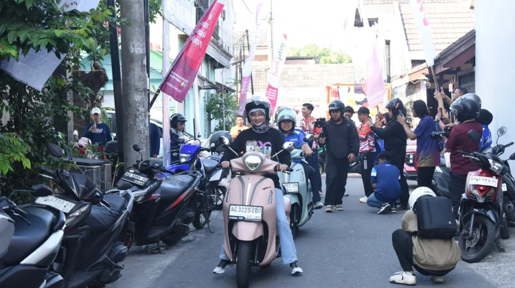 Wali Kota Vinanda Ajak Warga Jenggolo Indah Kediri Perkuat Gotong-Royong