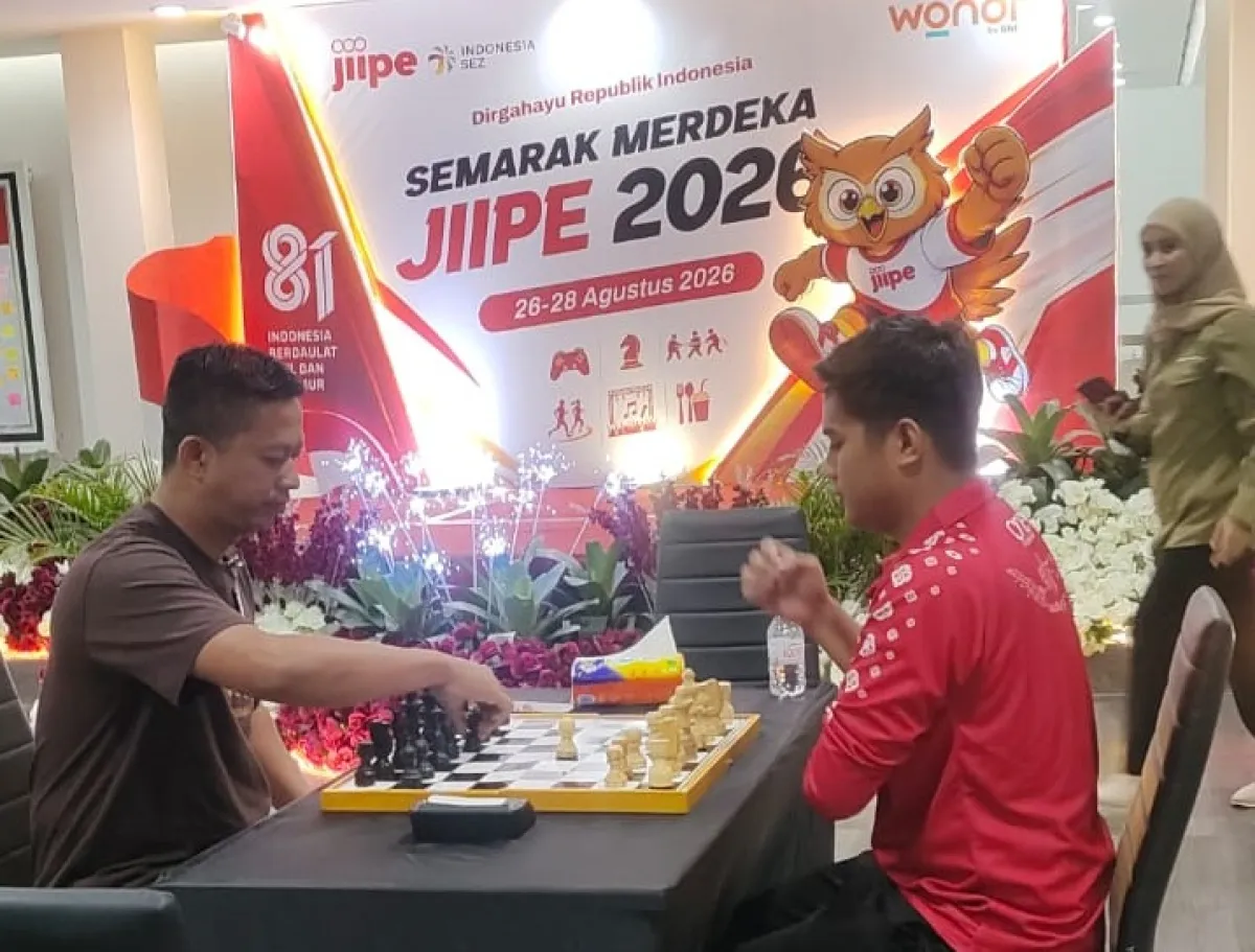 Semangat Kemerdekaan di JIIPE, BKMS dan Tenant Gelar Beragam Lomba dan Fun Walk