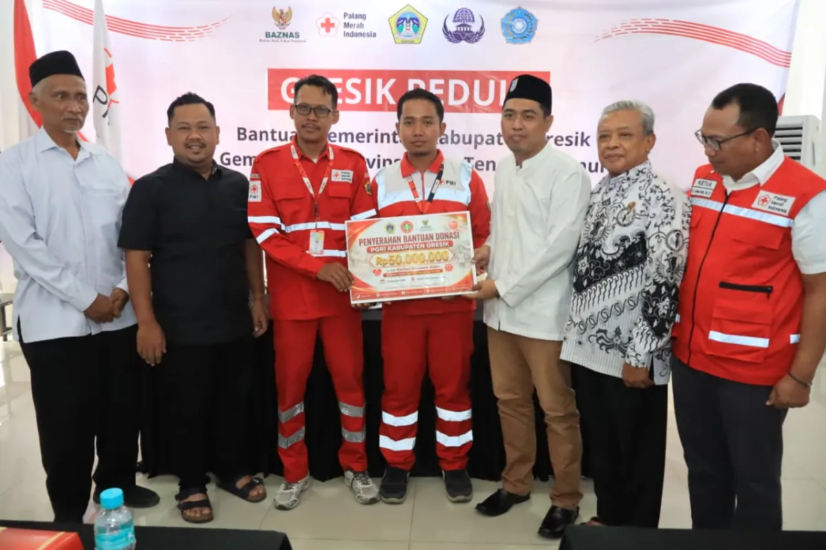 Pemkab Gresik Salurkan Bantuan Senilai Rp250 juta untuk Korban Gempa NTT